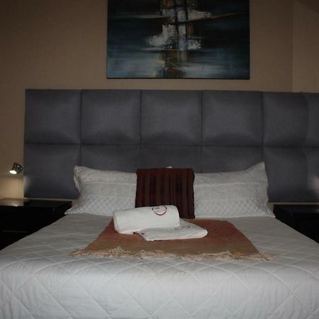 On Hill Lodge Bloemfontein Exterior foto