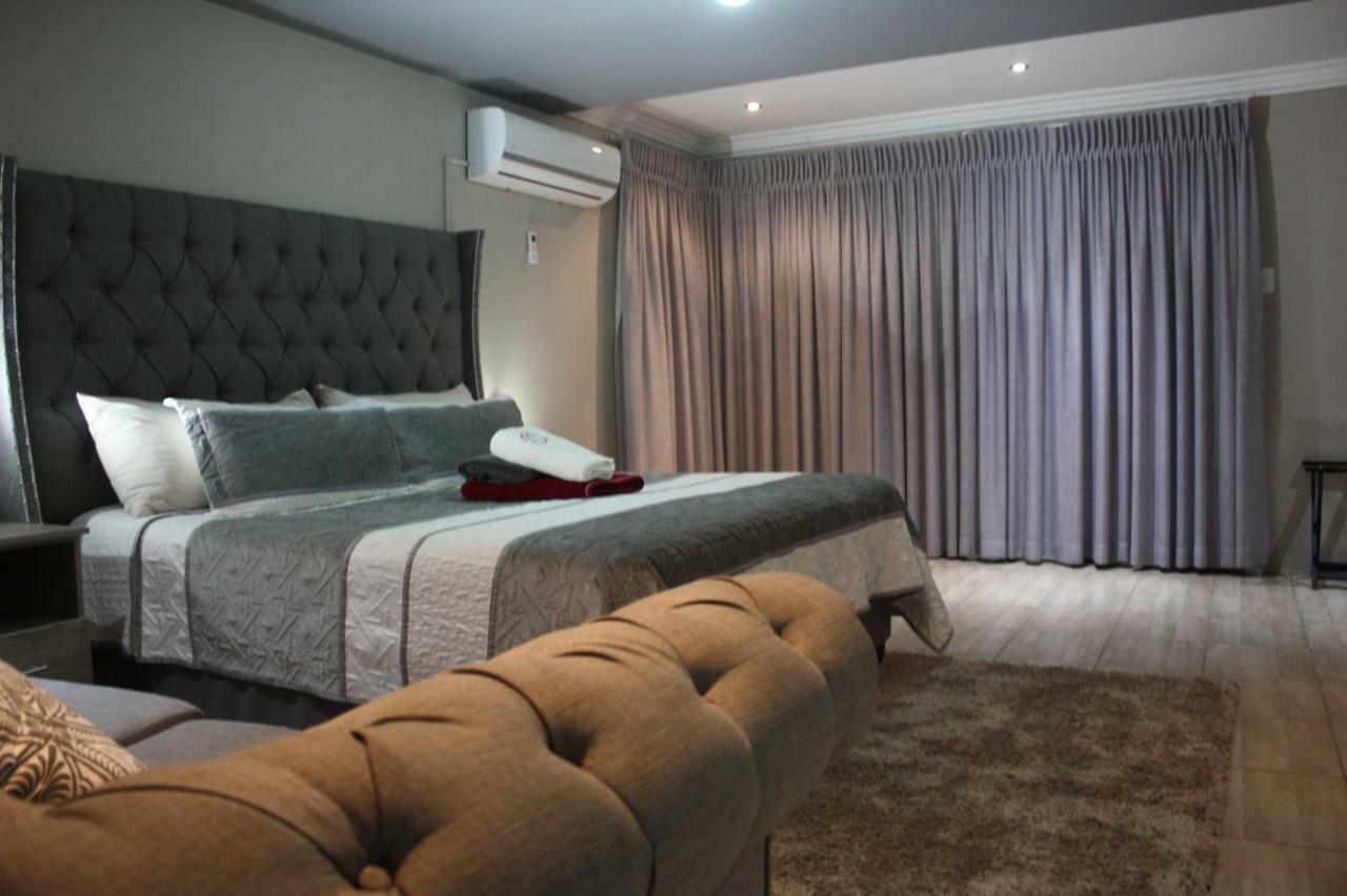 On Hill Lodge Bloemfontein Exterior foto