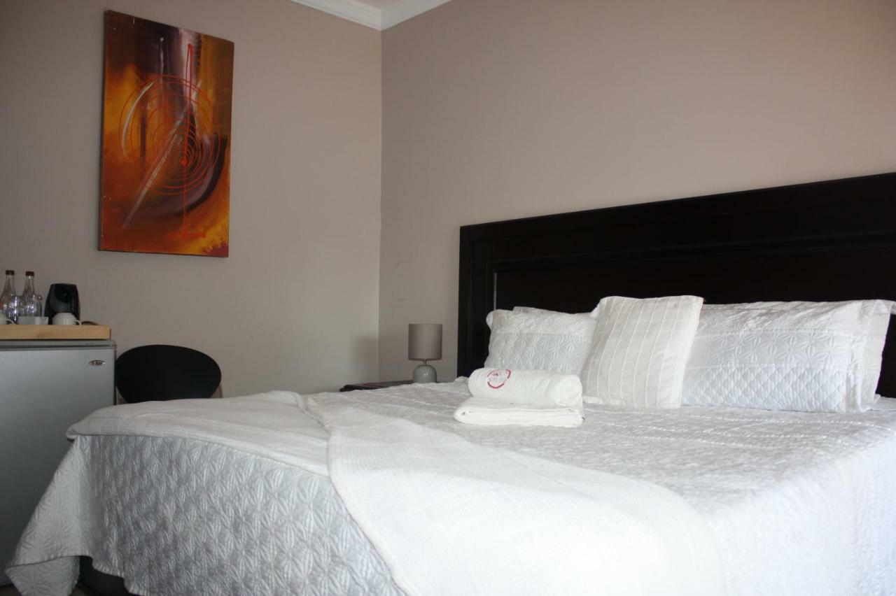 On Hill Lodge Bloemfontein Exterior foto